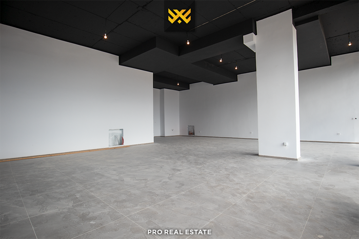 150m² space for rent at Mati 1