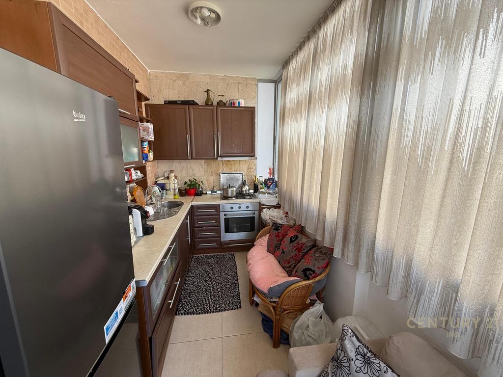 À vendre, appartement 2+1, brylli