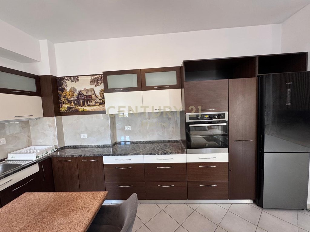 Appartamento 1+1 in affitto presso “Tregu I Orizit”, vlore