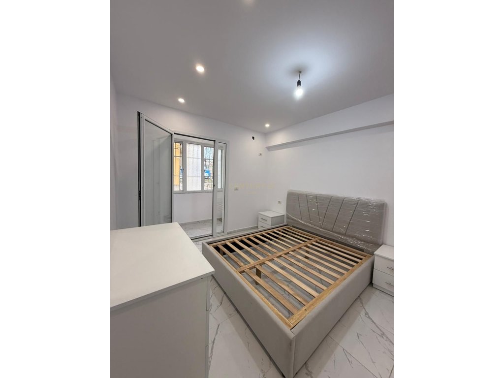 Appartamento 1+1 in affitto presso “Tregu I Orizit”, vlore