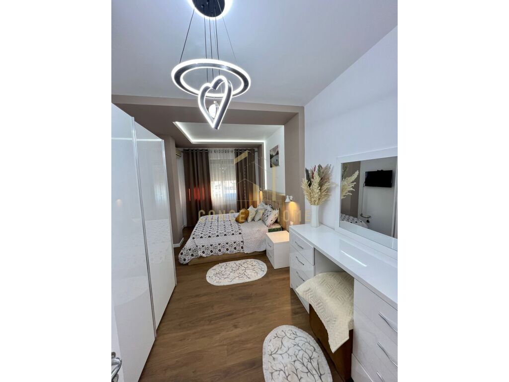 Apartamento 2+1 à venda em Yzberisht