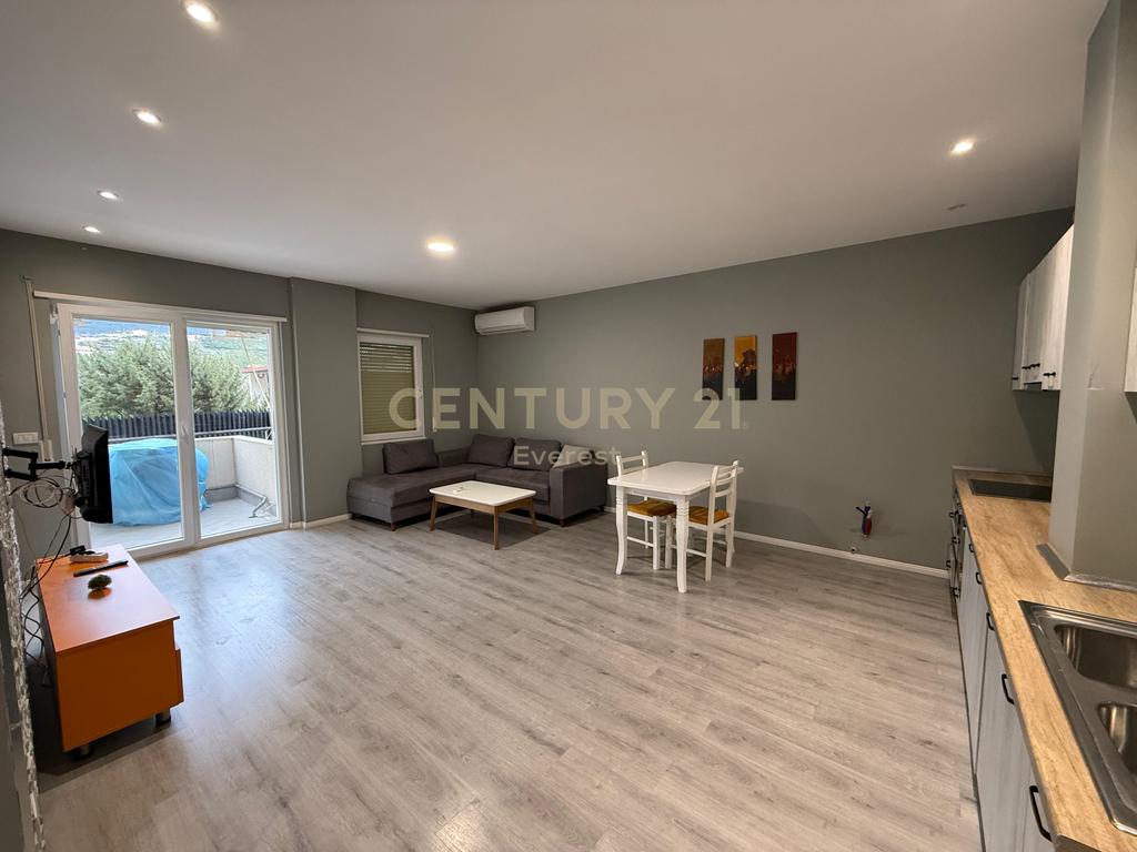 Blv. I ri, apartamento 2+1 para alugar