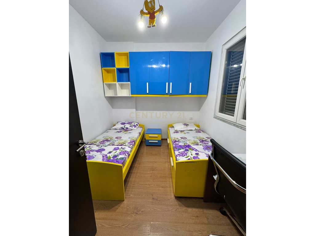 Blv. I ri, apartamento 2+1 para alugar