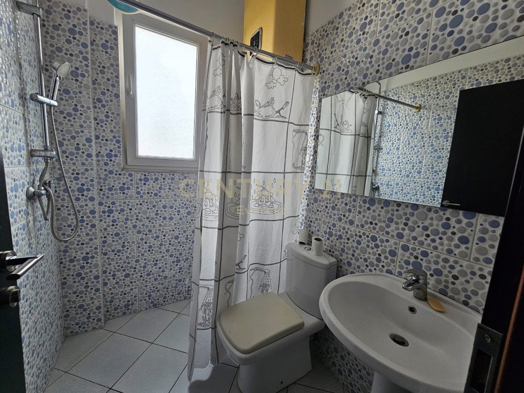 Blv. I ri, apartamento 2+1 para alugar
