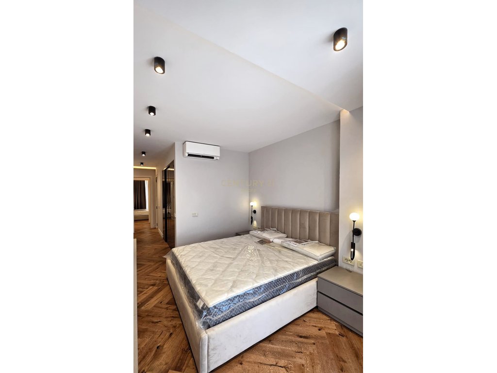 Luxurious 3+1+2 apartment + parking spot for rent at "Golden Residence"!
