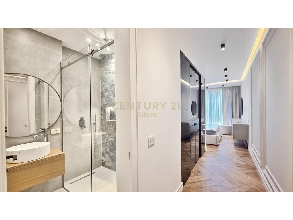 Luxurious 3+1+2 apartment + parking spot for rent at "Golden Residence"!
