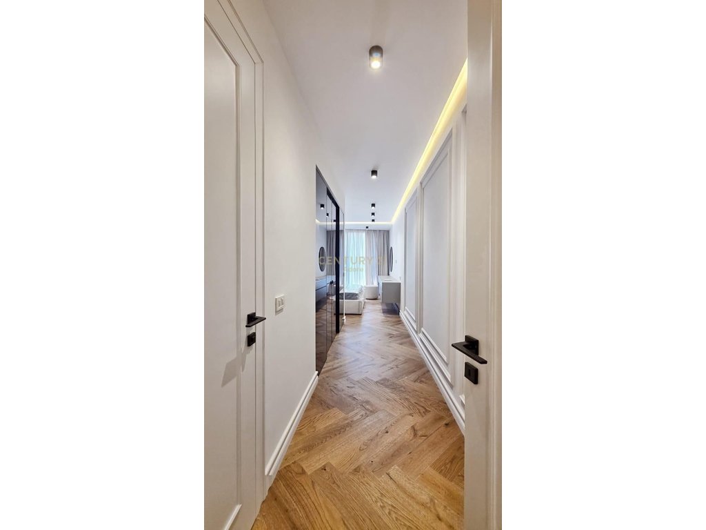 Luxurious 3+1+2 apartment + parking spot for rent at "Golden Residence"!