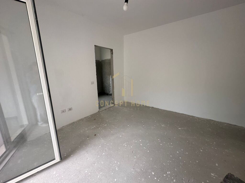 Appartement 2+1+2 à vendre à linze, Tirana