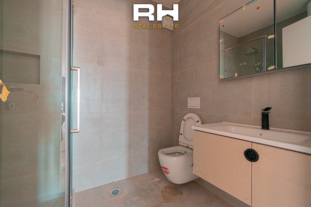 Zyre 114m²+80m² me #qira te Prishtina e Re