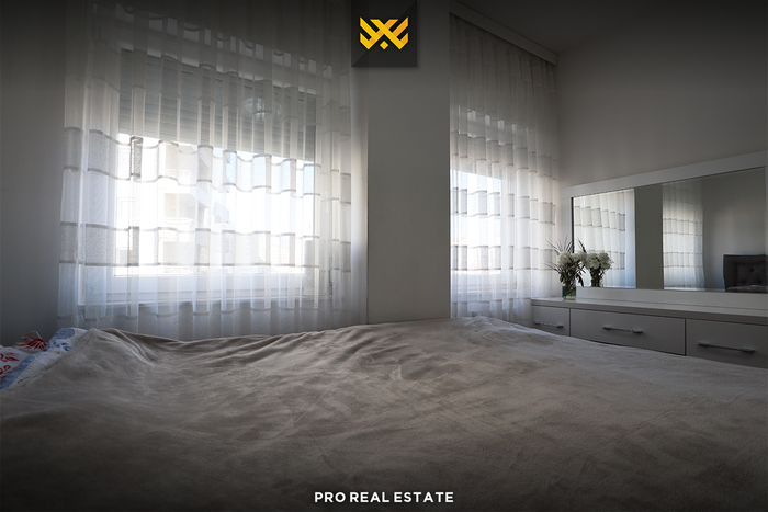 Banesë 94m² për #shitje në Tophane.