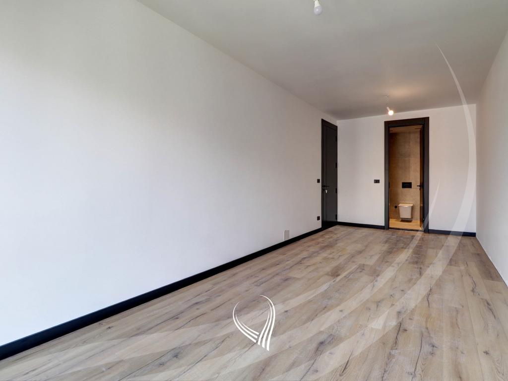 Wohnung mit 3 schlafzimmern zum verkauf im stadtteil Prishtina e Re – Rruga a