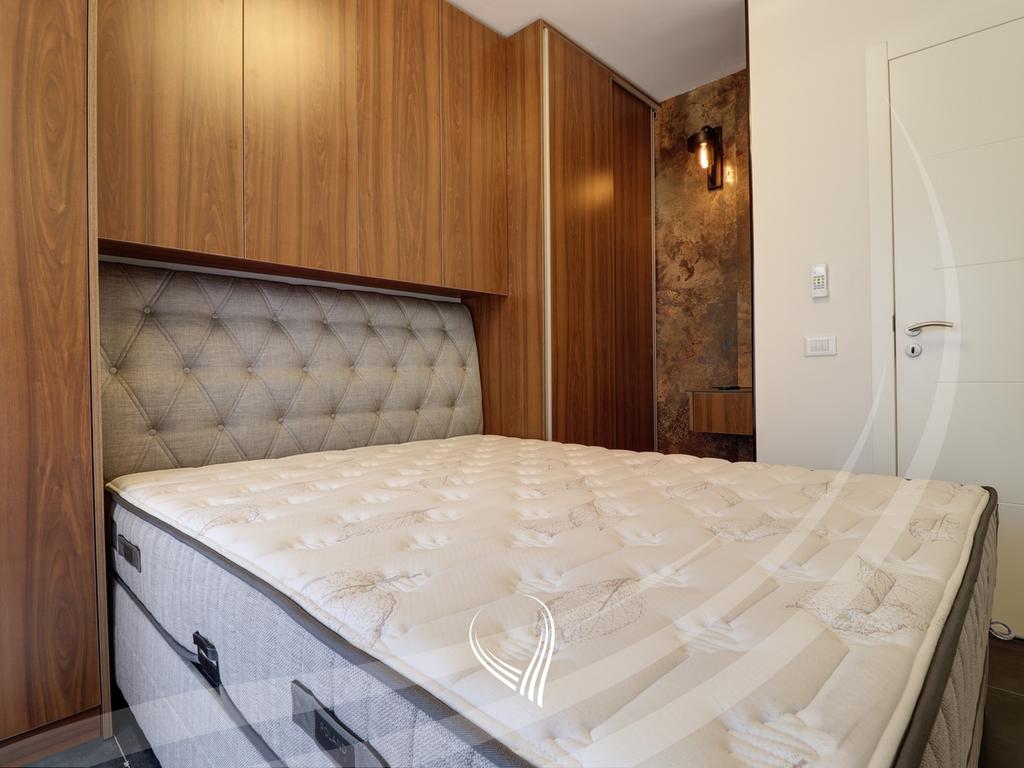 Banesë me 1 dhomë gjumi me qira në lagjen Aktash – Pika luxury (5)
