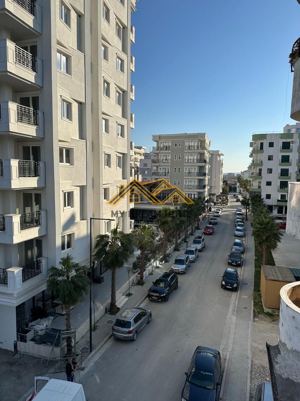Piso 1+1 en venta en el centro de golem cerca del hotel pran bonita | my dream home real estate - albania