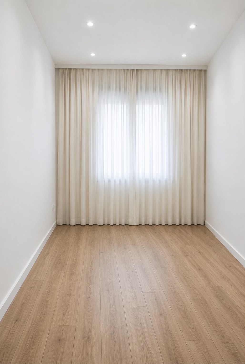 Apartment (office) for rent in Bregu i Diellit