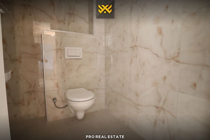 Banesë 87m² me #qira në dragodan.