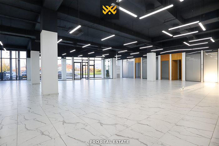 Object 3100m² for rent in Mitrovica