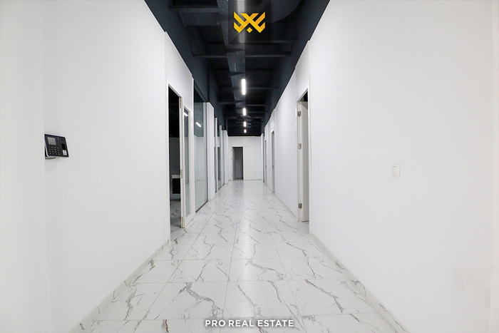 Object 3100m² for rent in Mitrovica