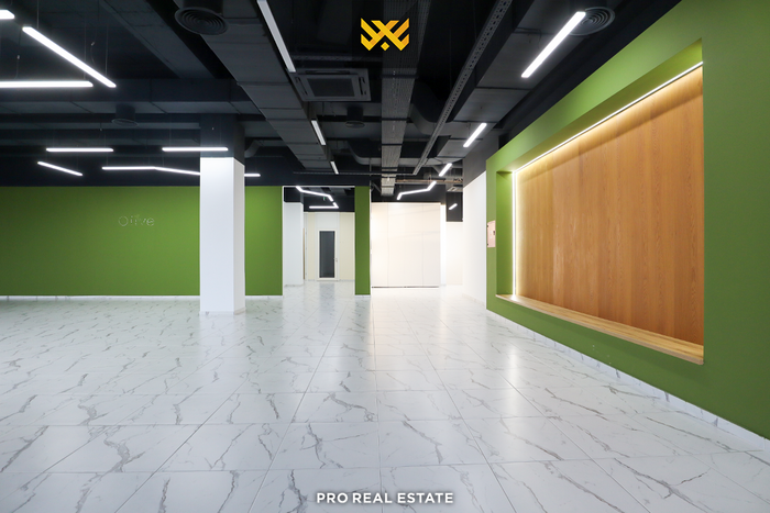 Object 3100m² for rent in Mitrovica