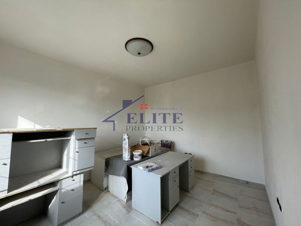Ufficio in affitto a "Elbasan"