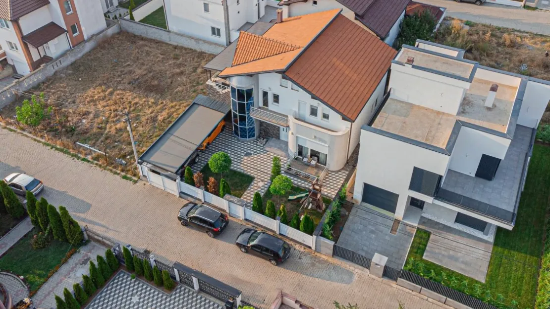 Maison à vendre à Veternik