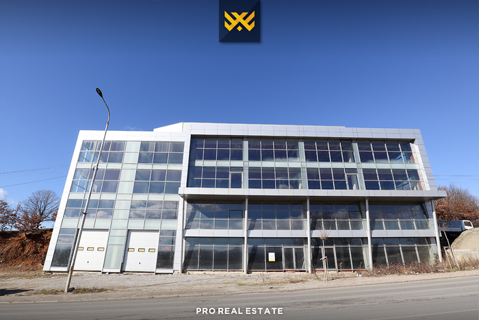 Propriété afarist 3500m² à vendre à malishevë. (2)