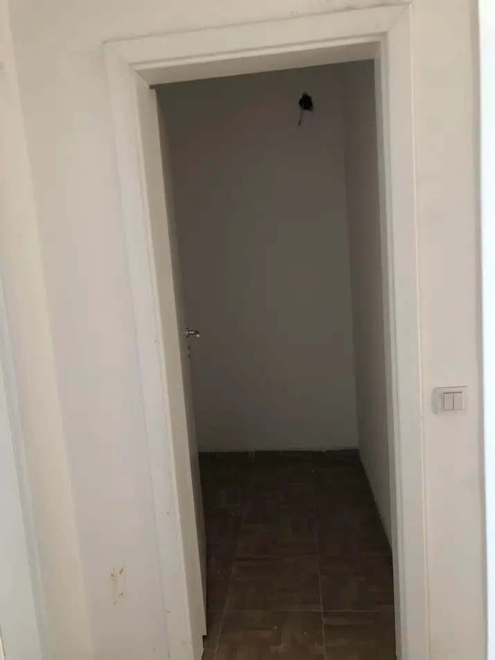 Banesë në shitje në Fushë Kosovë