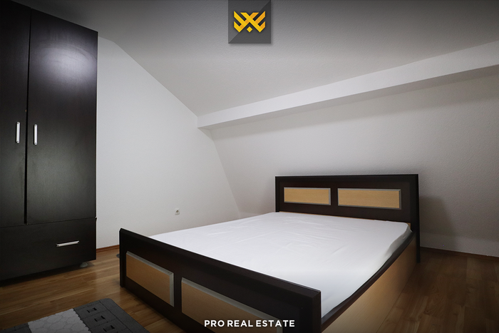 Piso de casa 140m² en alquiler en dardani (5)