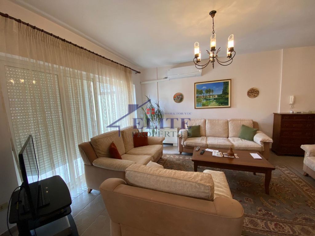 Duplex para alugar perto da embaixada americana