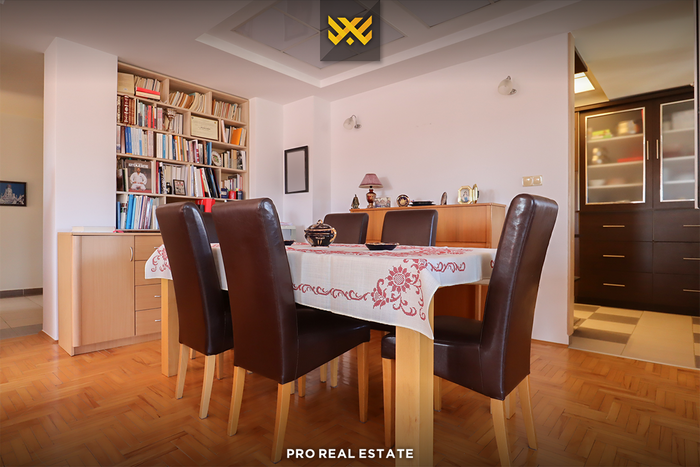 Appartement de 184m² à #vente au centre. (3)