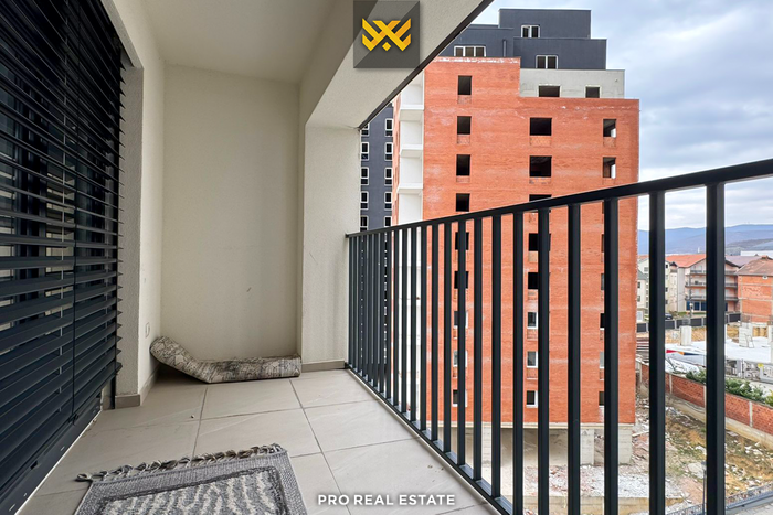 90m² wohnung zu mieten in velani