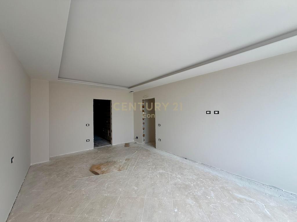 Appartement à vendre avec vue sur la mer + 2 places de parking sur la nouvelle route du port !