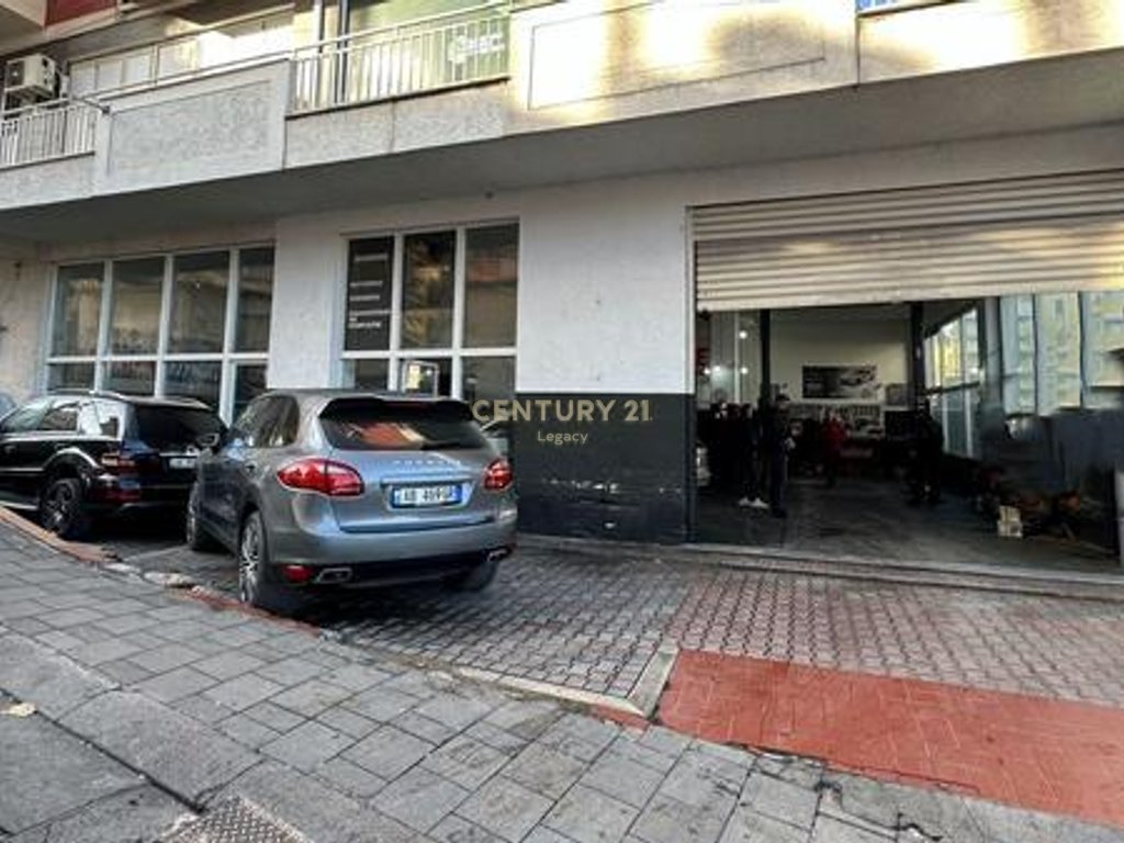 Business premises for sale in selite!