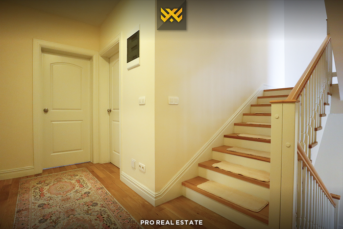 Casa de 266m² en alquiler en la aldea ndërkombëtar (5)
