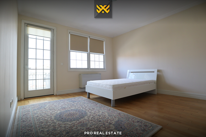 Casa de 266m² en alquiler en la aldea ndërkombëtar (6)
