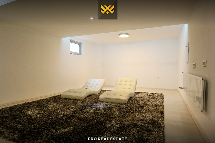 Casa de 266m² en alquiler en la aldea ndërkombëtar (8)