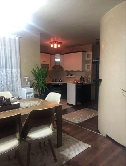 Casa in vendita nel quartiere qendresa