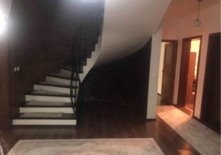 Casa in vendita nel quartiere qendresa