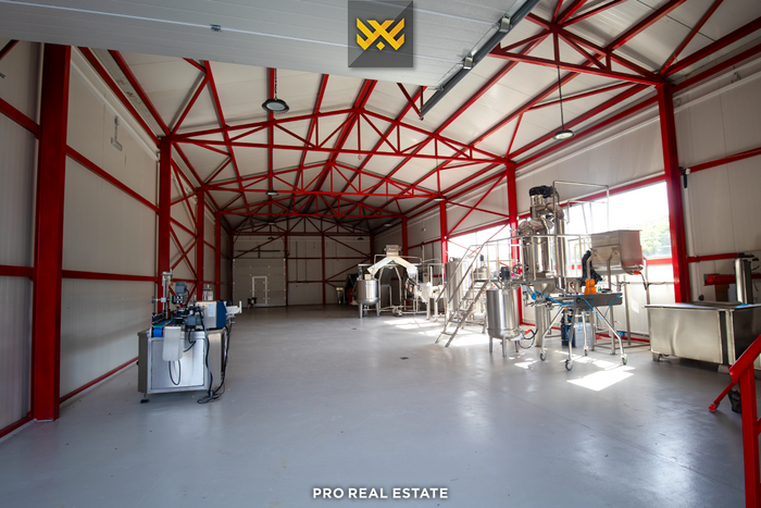 Terreno 1,46 ha y fábrica 1200m² en #venta en rimanishtë (2)