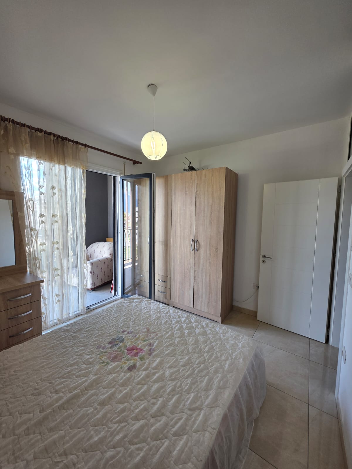 Qera | apartament 2 + 1 | rruga sokrat miho | 450 €/muaj (2)