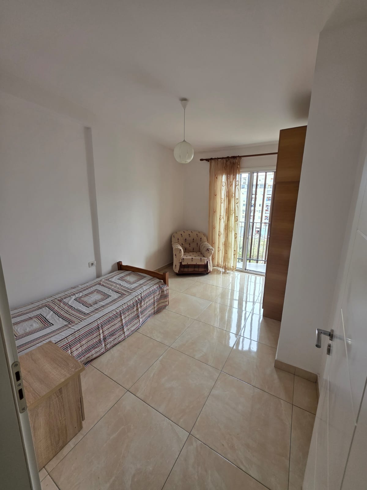 Qera | apartament 2 + 1 | rruga sokrat miho | 450 €/muaj (4)