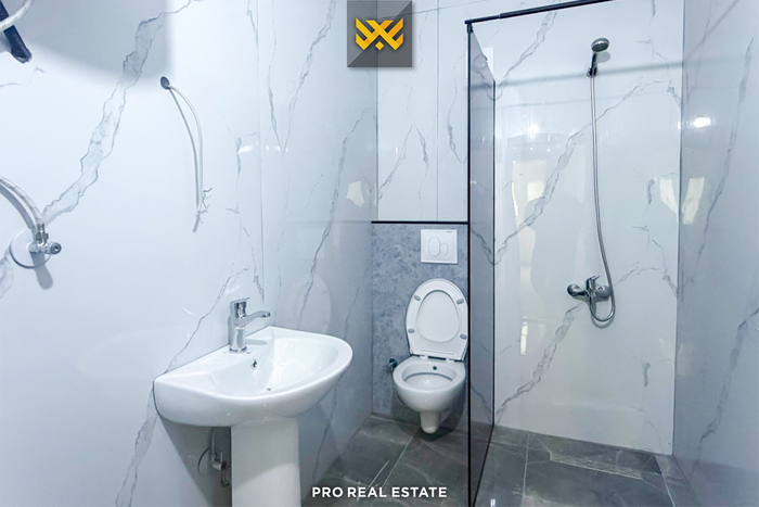 Appartamento di 52m² in affitto a Tophane (3)