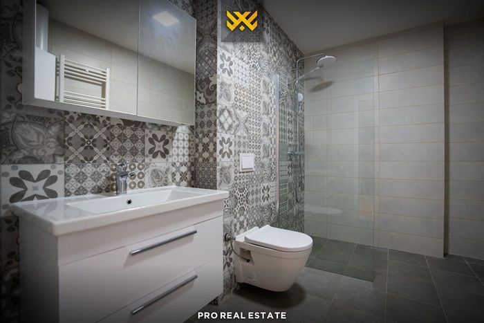 Appartement 158m² à #louer à Lakrishtë