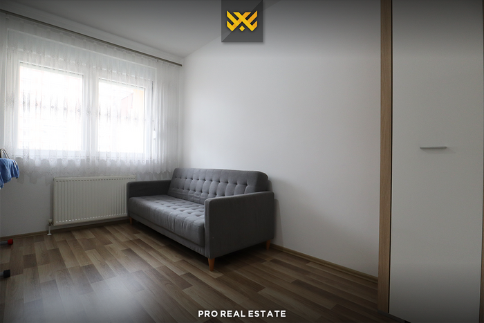 Wohnung 115m² zu mieten im muhaxherët-viertel.