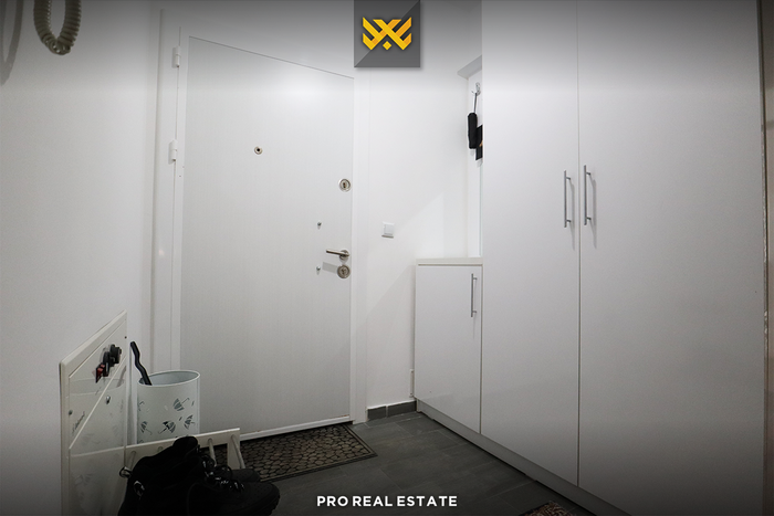 Wohnung 115m² zu mieten im muhaxherët-viertel.