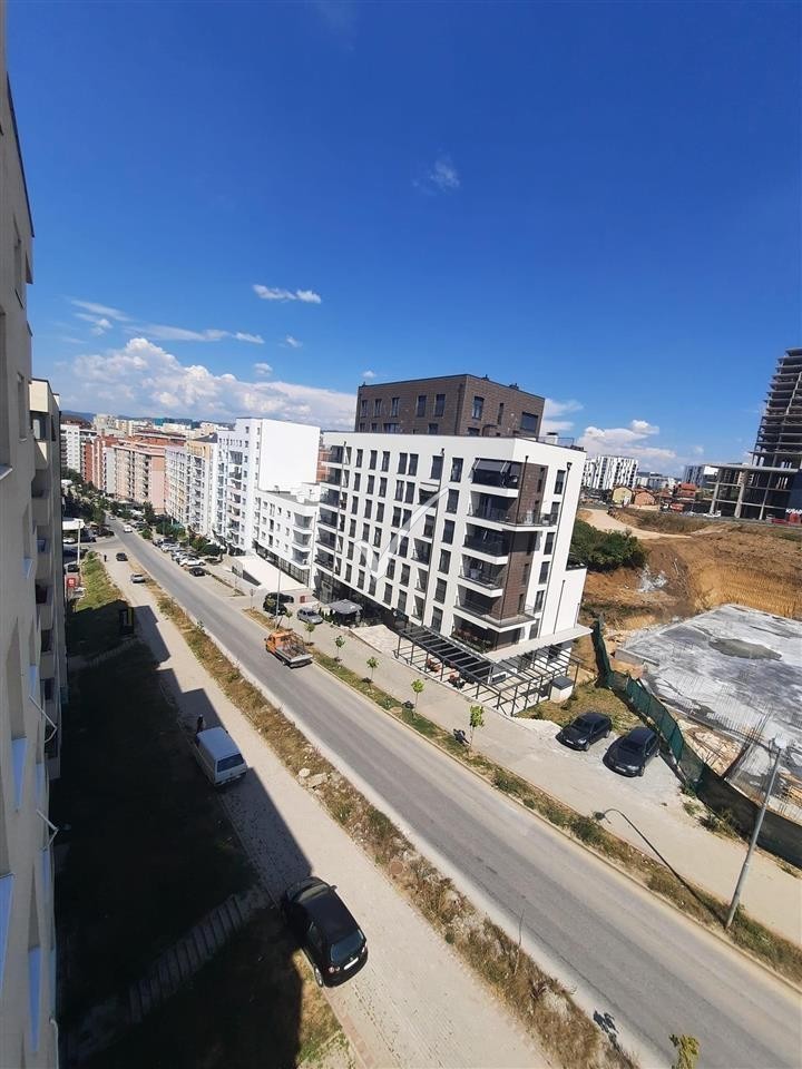 Appartement 2+1 à louer à calabria (emshir)