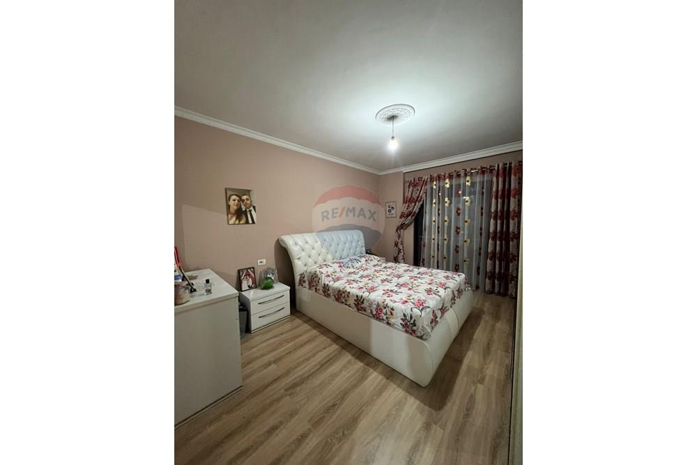 Apartment zum verkauf 2+1 in Yzberisht