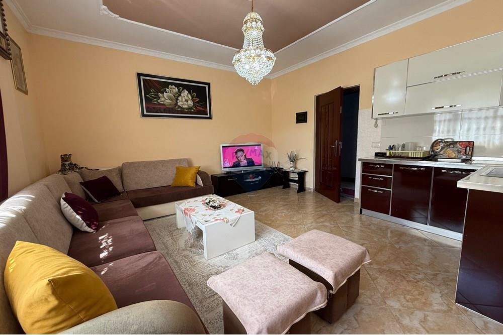 Rruga jordan misja, Tirana