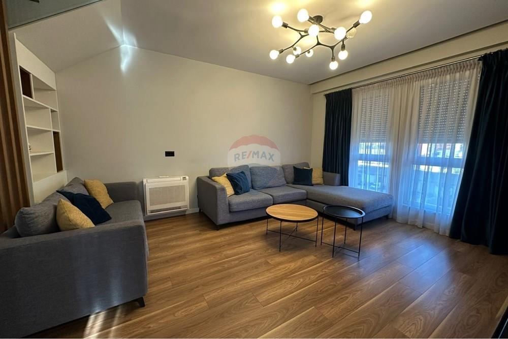 Offered for rent duplex 3+1+2 in the 5 majit area, an ideal opportunity for comfortable and modern living. (2)