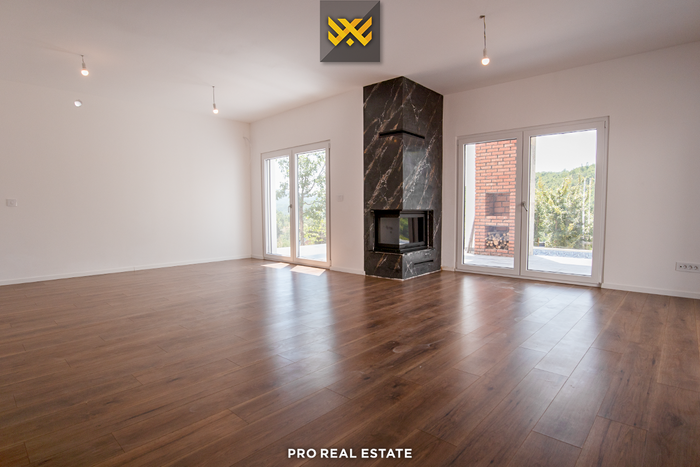 Villa de 160m² para #venda em novobërdë