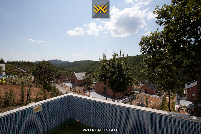 Villa de 160m² para #venda em novobërdë (7)
